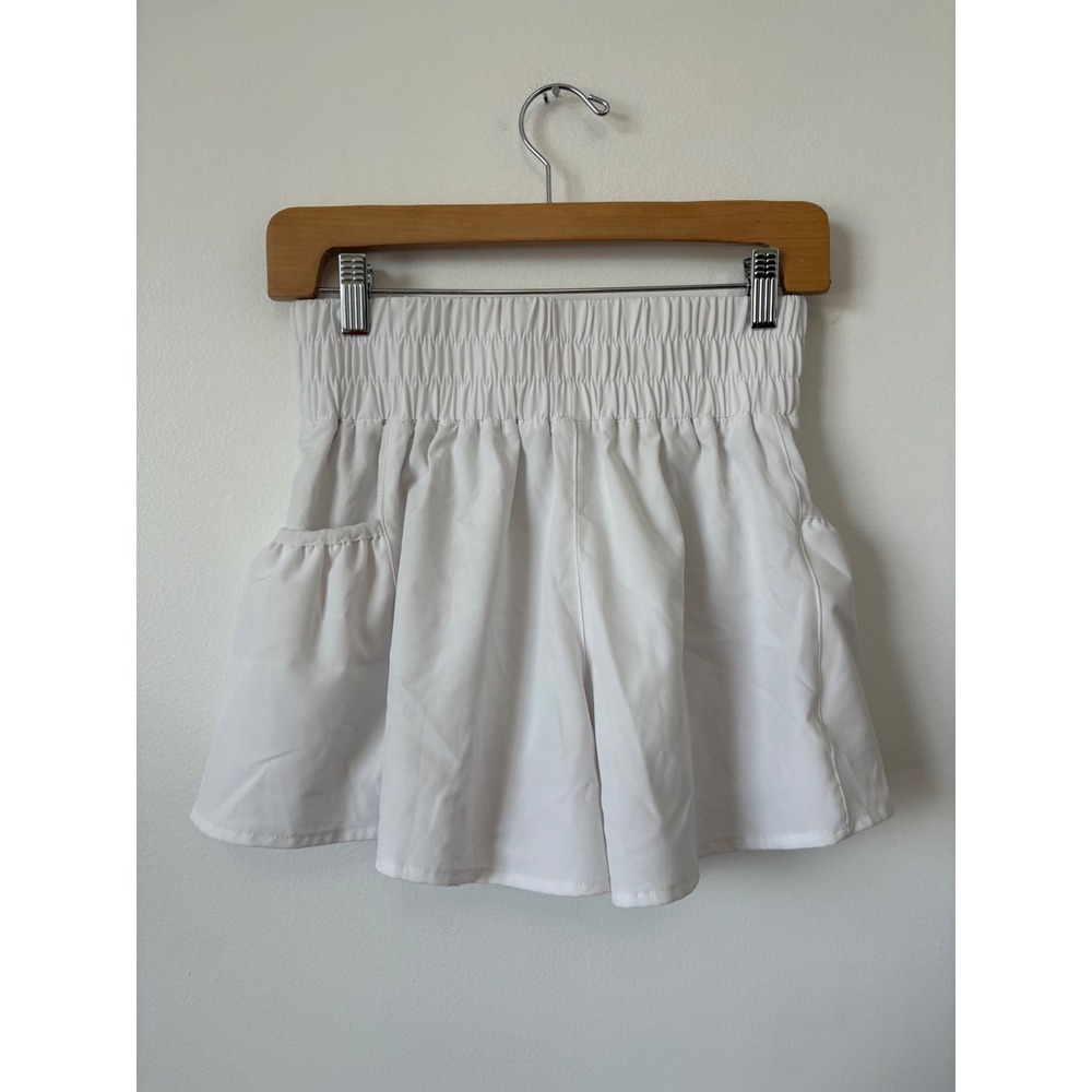 FireSwan High-Waisted Athletic Shorts – White‎ – Small – NWOT